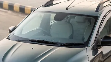 Nissan Gravite Front Windshield/Windscreen