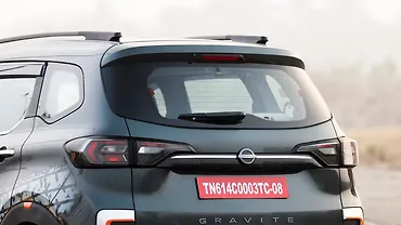 Nissan Gravite Rear Windshield/Windscreen