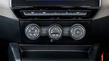 Nissan Gravite AC Controls