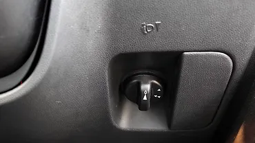 Nissan Gravite Dashboard Switches