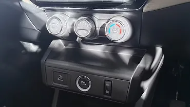 Nissan Gravite Engine Start Button