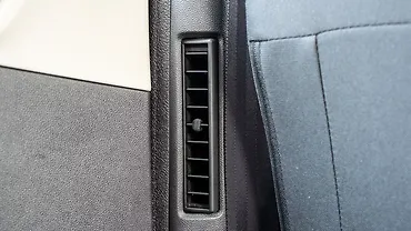 Nissan Gravite Right Side Air Vents