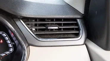 Nissan Gravite Right Side Air Vents