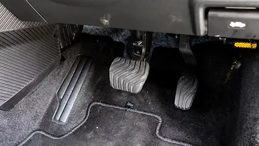 Nissan Tekton Pedals/Foot Controls