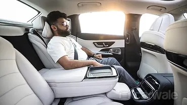 Mercedes-Benz E-Class Second Row Roof Mounted Cabin Lamps