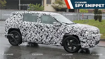 Jeep Compass Right Side View