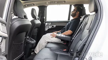 Volvo XC90 Second Row Seats