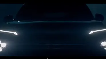 Kia Carens Clavis Headlight