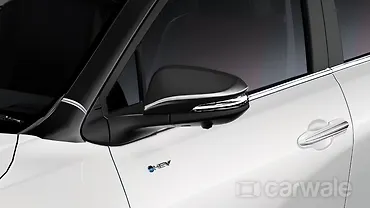 Toyota Innova Hycross ORVM Blinker