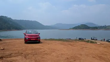 MG Windsor EV Front View