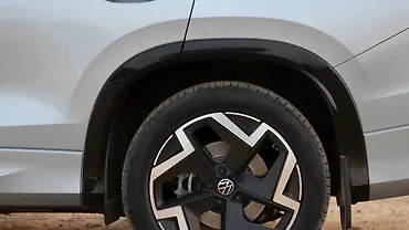 Volkswagen Tayron R-Line Rear Fender