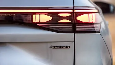 Volkswagen Tayron R-Line Tail Light/Tail Lamp