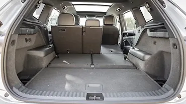 Volkswagen Tayron R-Line Bootspace Rear Split Seat Folded