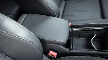 Volkswagen Tayron R-Line Front Centre Arm Rest