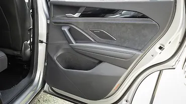 Volkswagen Tayron R-Line Rear Door Pad