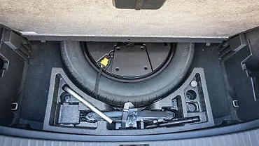 Volkswagen Tayron R-Line Under Boot/Spare Wheel