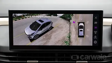 टाटा अल्ट्रोज़ 360-डिग्री कैमरा कंट्रोल