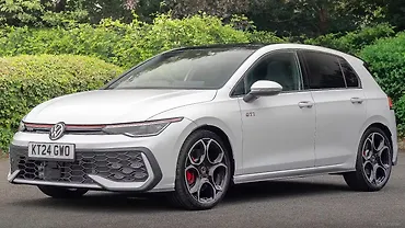 Volkswagen Golf GTI Left Front Three Quarter