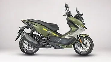 Hero Xoom 160 Price - Mileage, Images, Colours | BikeWale