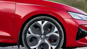 Skoda Octavia RS Front Fender
