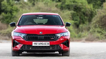 Skoda Octavia RS Front View