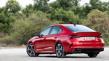Skoda Octavia RS Left Rear Three Quarter