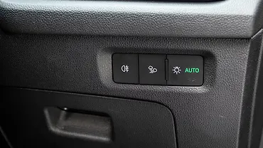 स्कोडा ऑक्टाविया आरएस डैशबोर्ड स्विच