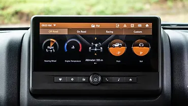 महिंद्रा थार इंफोटेनमेंट सिस्टम