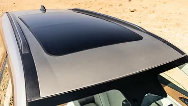 Mahindra XUV 7XO Car Roof