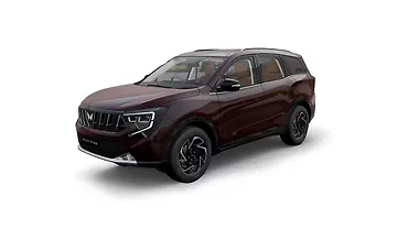 Mahindra XUV 7XO Left Front Three Quarter