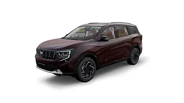 Mahindra XUV 7XO Left Front Three Quarter