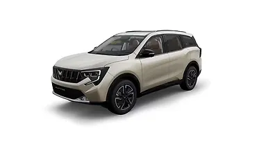 Mahindra XUV 7XO Left Front Three Quarter