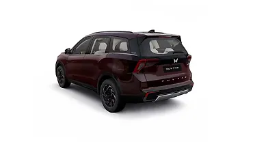 Mahindra XUV 7XO Left Rear Three Quarter