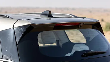 Mahindra XUV 7XO Rear Windshield/Windscreen