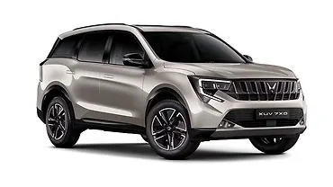 Mahindra XUV 7XO Right Front Three Quarter