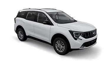 Mahindra XUV 7XO Right Front Three Quarter