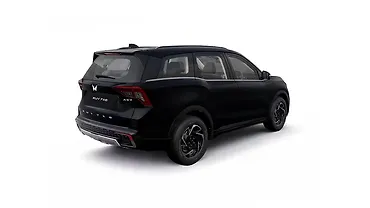 Mahindra XUV 7XO Right Rear Three Quarter