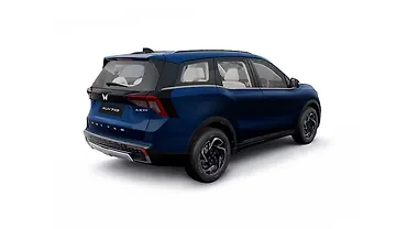 Mahindra XUV 7XO Right Rear Three Quarter