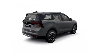 Mahindra XUV 7XO Right Rear Three Quarter