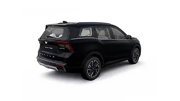Mahindra XUV 7XO Right Rear Three Quarter