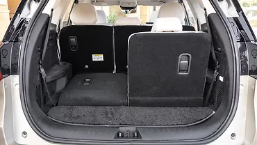 Mahindra XUV 7XO Bootspace Rear Split Seat Folded