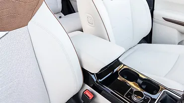 Mahindra XUV 7XO Front Centre Arm Rest