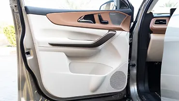 Mahindra XUV 7XO Front Left Door Pad