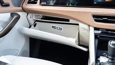 Mahindra XUV 7XO Glove Box