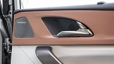 Mahindra XUV 7XO Rear Door Pad Handle