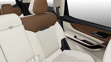 Mahindra XUV 7XO Rear seat head rest