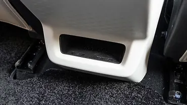 Mahindra XUV 7XO Second Row Charging Point