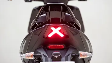 Aprilia SR 175 Tail Light