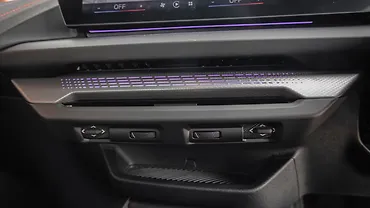 BMW 2 Series Gran Coupe Front Centre Air Vents