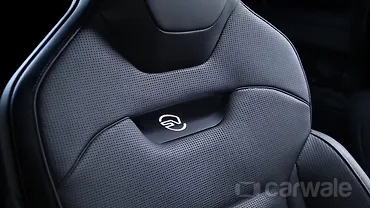 लैंड रोवर रेंज रोवर स्पोर्ट फ्रंट रौ सीट्स